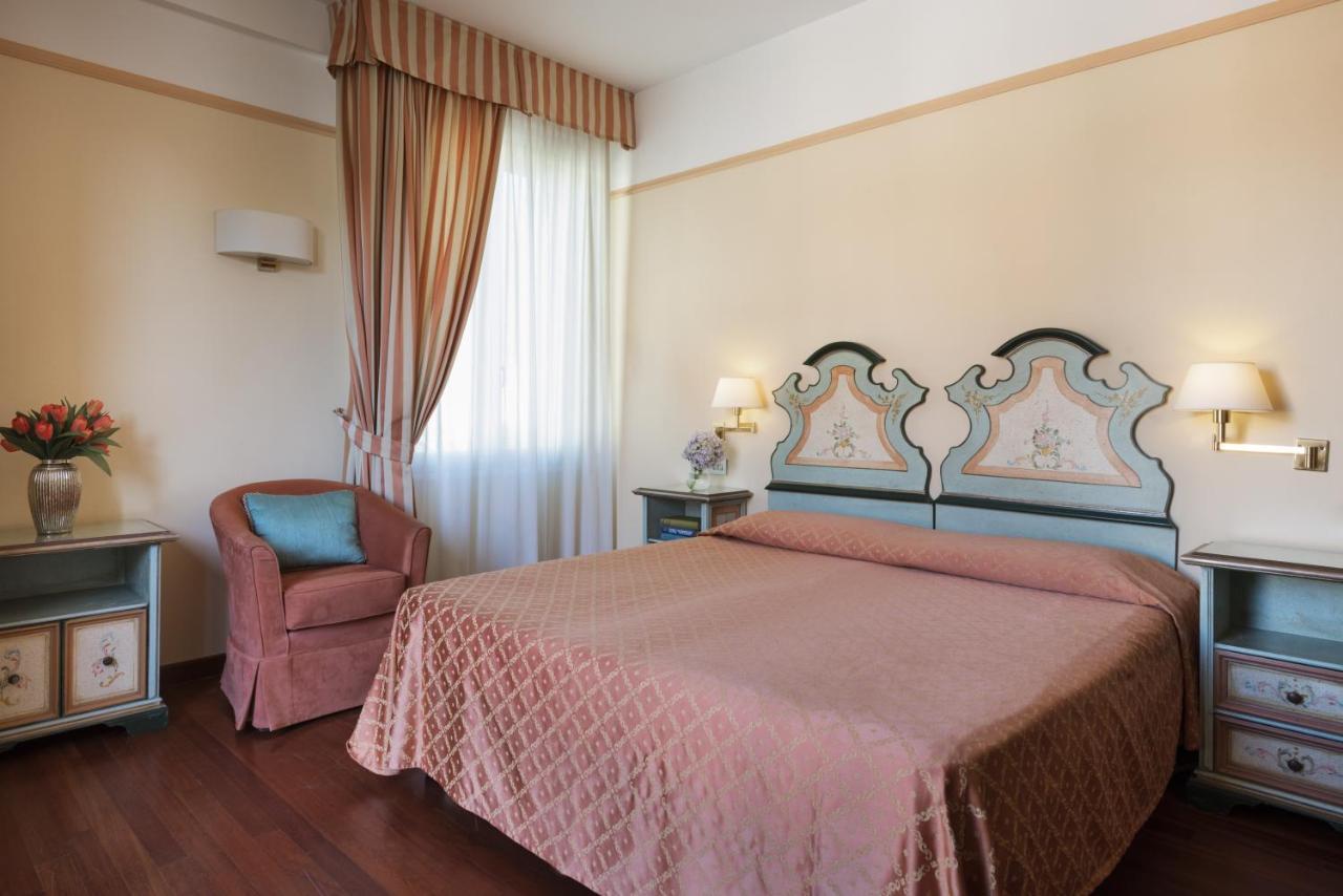 Hotel Parma E Oriente Wellness & Spa Монтекатини Терме Екстериор снимка