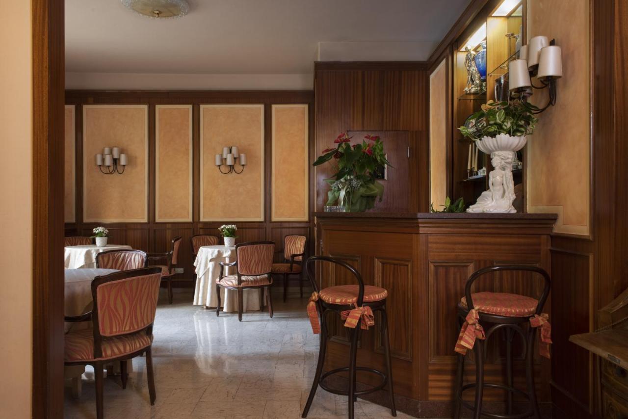 Hotel Parma E Oriente Wellness & Spa Монтекатини Терме Екстериор снимка